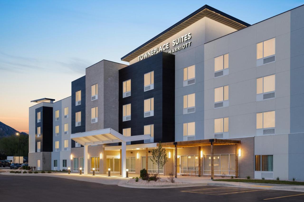 Towneplace Suites By Marriott Logan Kültér fotó