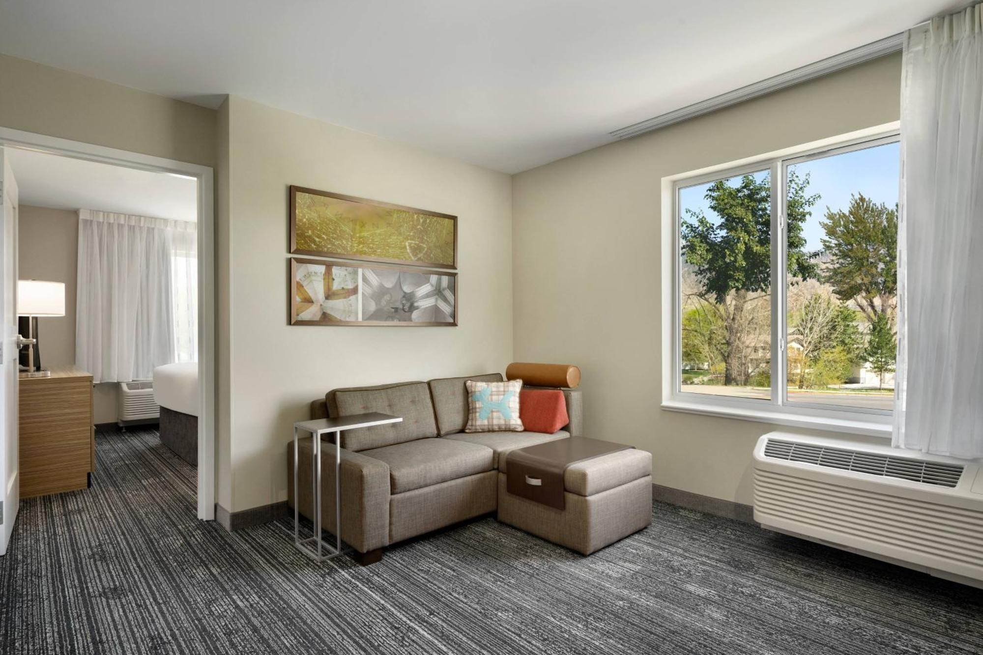 Towneplace Suites By Marriott Logan Kültér fotó